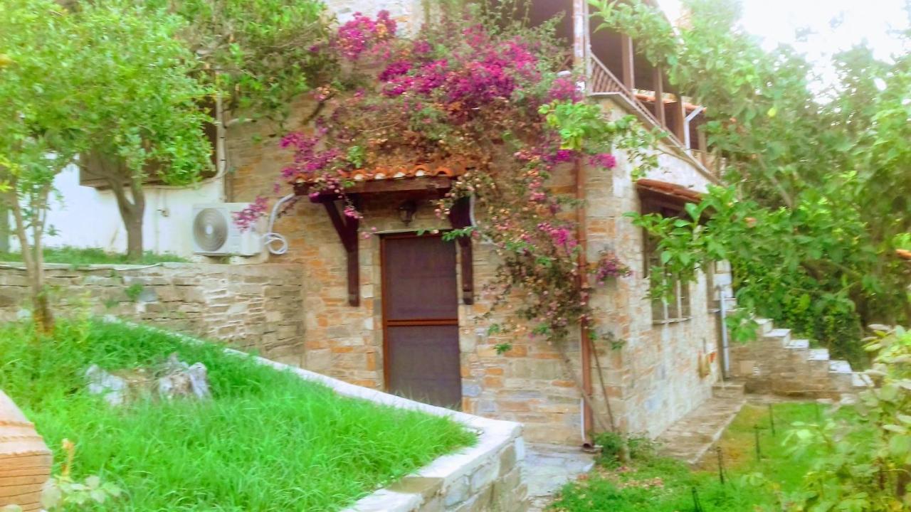 Margis Studio Xinovrisi Esterno foto